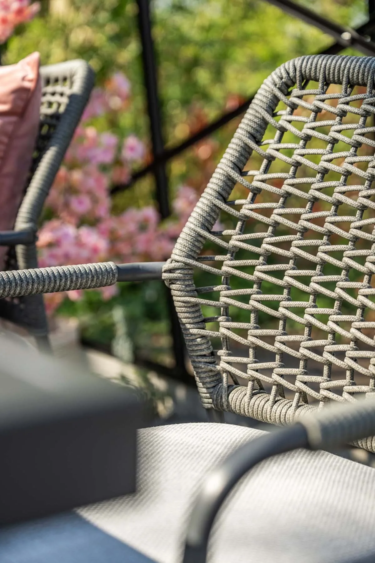 Garden Impressions Swifty chaises de jardin 4 pièces + table Felini 160 cm